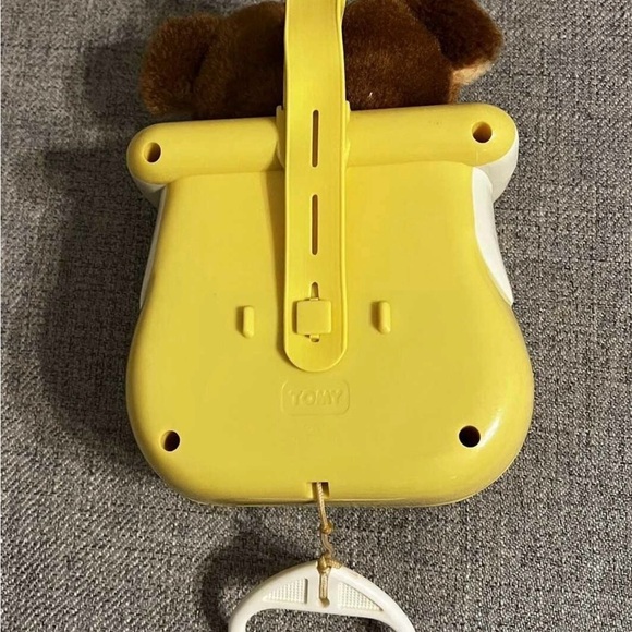 Tomy Bear Crib Pull String Music Box Vintage 1985 Animated Plush Honey
Pot WORKS - Picture 5 of 7